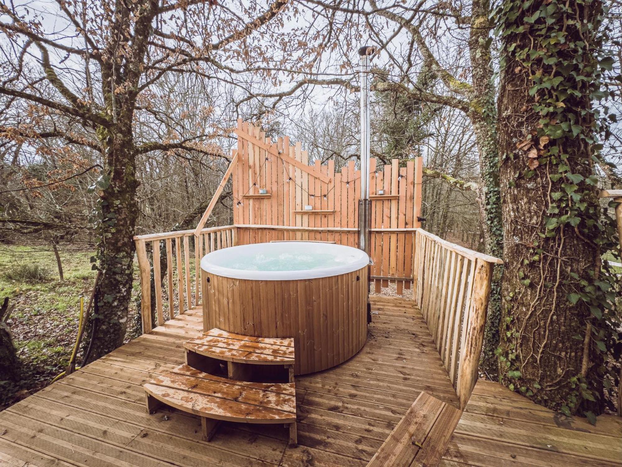 Lodge Nid'en'o Et Lot Et Dordogne *
